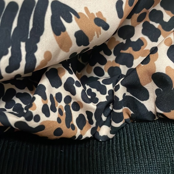 Mother NWT Leopard Puffer - Picture 14 of 16